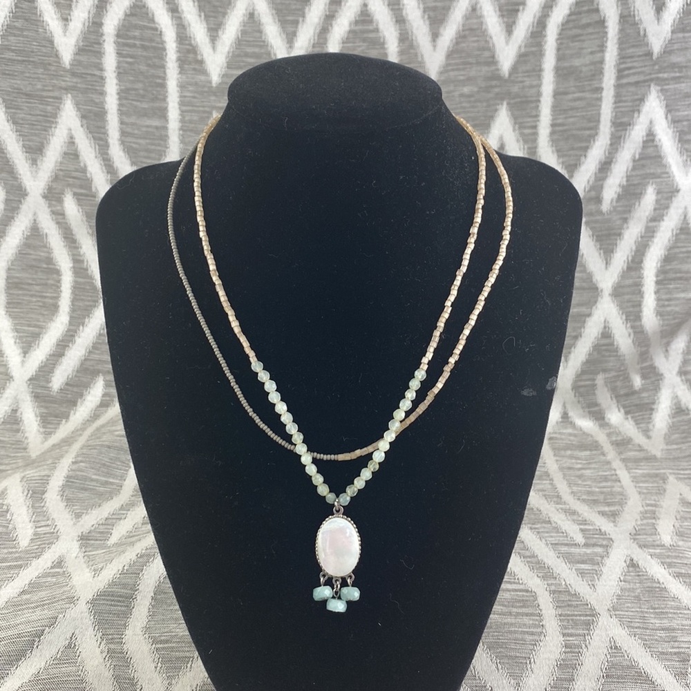 Layered Bohemian Pendant Necklace with Beads - Picture 2 of 3
